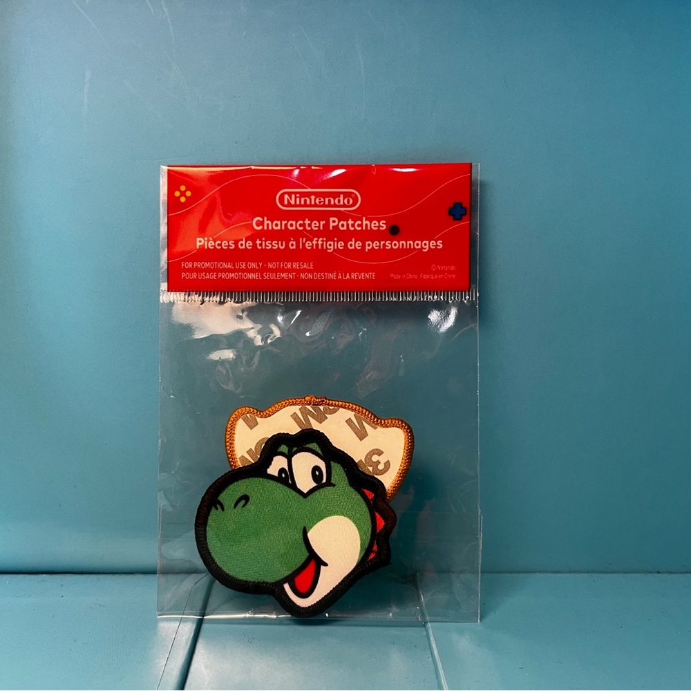 ⭐️ Nintendo - Character Patches - Yoshi and Isabelle